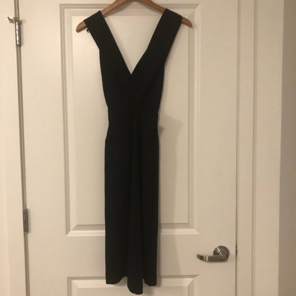 Babaton Aritzia Alex Cross Back Midi Dress - Picture 7 of 9